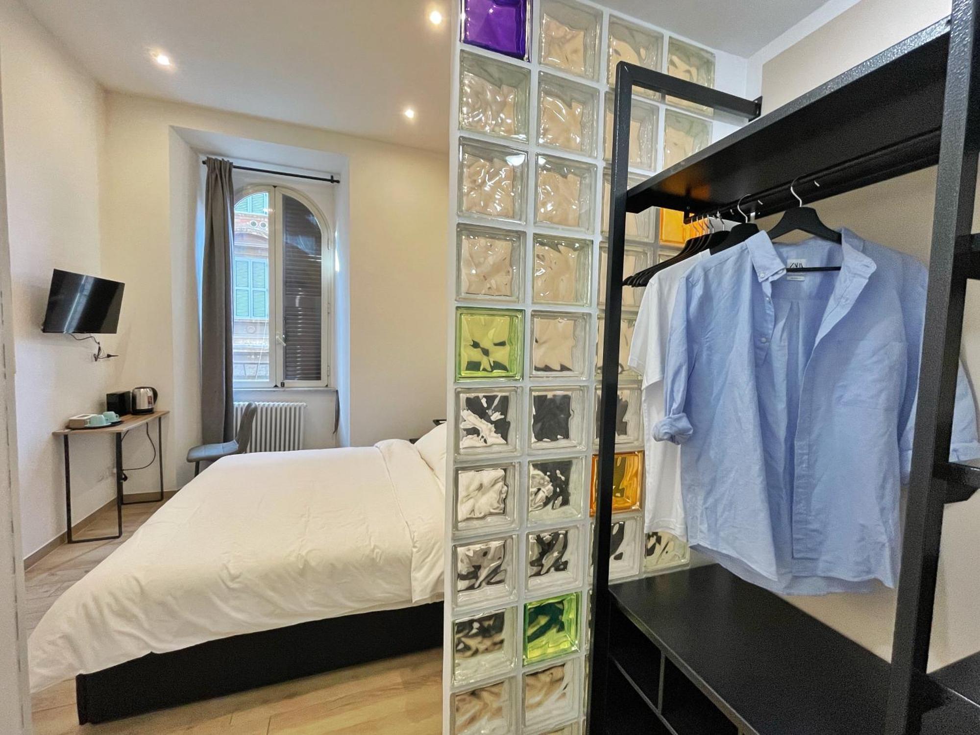 You 101 โรม ภายนอก รูปภาพ
